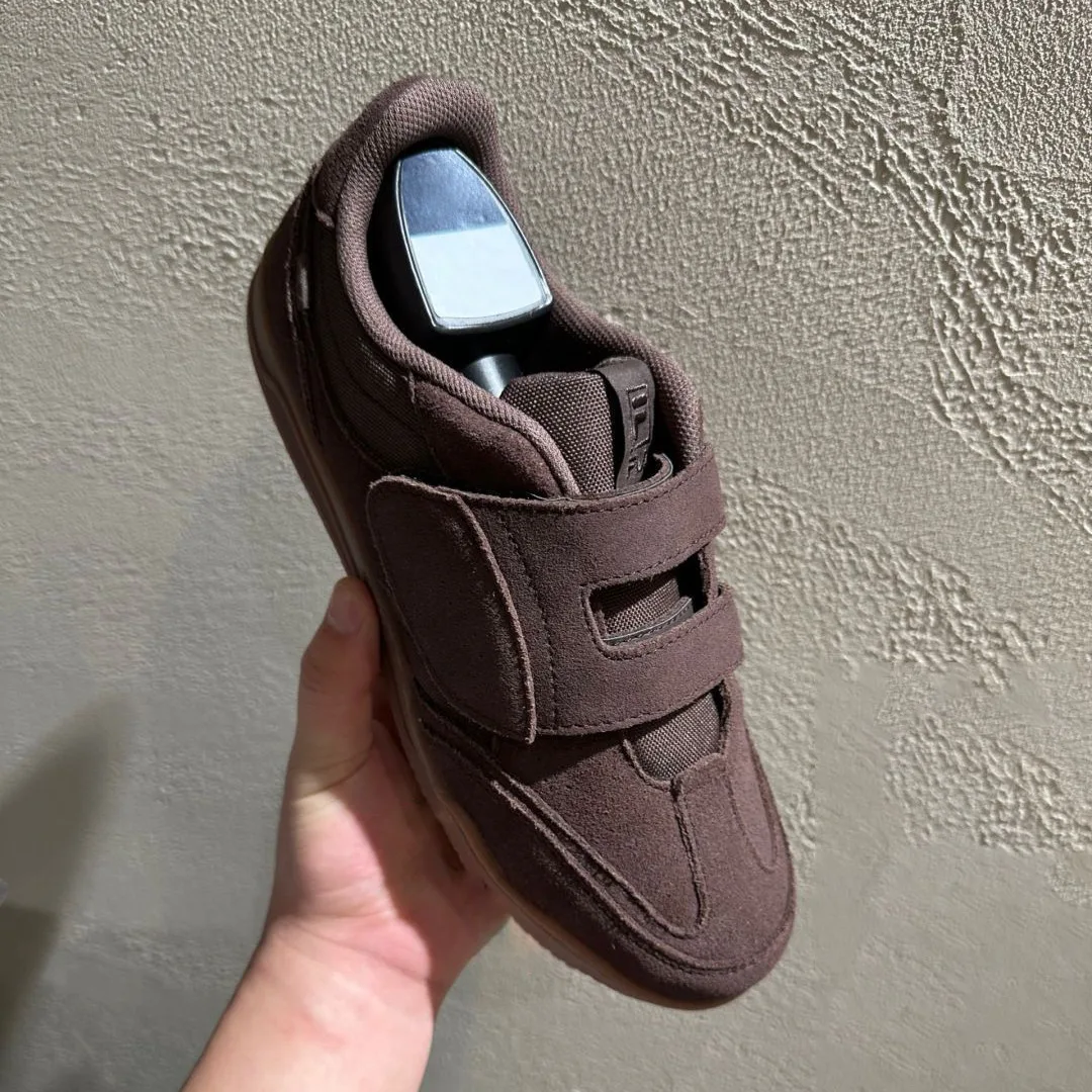 Retro-Sneaker mit Klettverschl – Velcro Hook Loop Bewertung und Preis